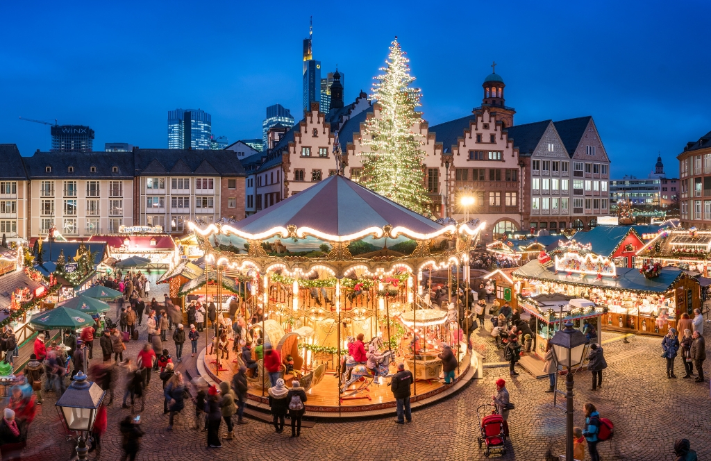 Christmas in Germany: 5+ Best German Christmas Traditions